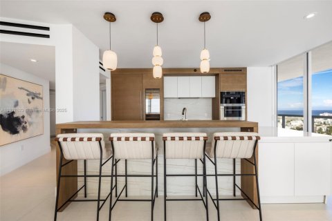 Copropriété à vendre à Miami Beach, Floride: 2 chambres, 168.62 m2 № 1968720 - photo 14