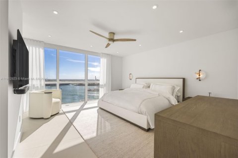 Copropriété à vendre à Miami Beach, Floride: 2 chambres, 168.62 m2 № 1968720 - photo 16