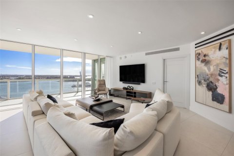 Copropriété à vendre à Miami Beach, Floride: 2 chambres, 168.62 m2 № 1968720 - photo 12