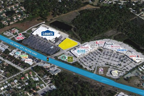Propiedad comercial en alquiler en Sebring, Florida № 1396555 - foto 1