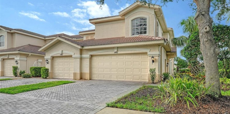 Condominio en Sarasota, Florida, 3 dormitorios № 2229668