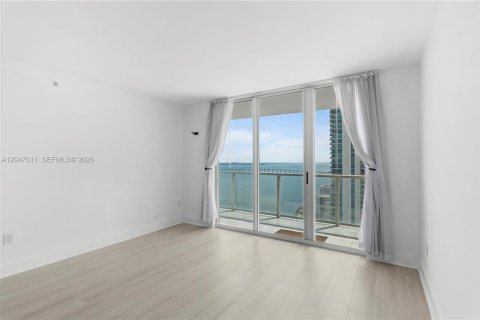 Condo in Miami, Florida, 1 bedroom  № 2261090 - photo 6