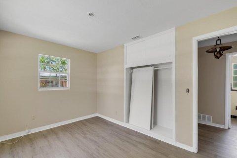 Casa en venta en St. Lucie, Florida, 2 dormitorios, 100.52 m2 № 2077353 - foto 9
