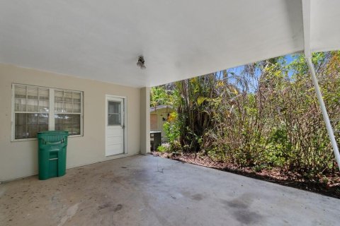 Casa en venta en St. Lucie, Florida, 2 dormitorios, 100.52 m2 № 2077353 - foto 25