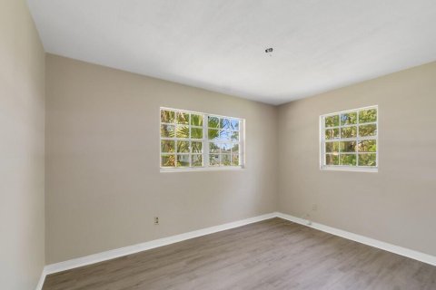 Casa en venta en St. Lucie, Florida, 2 dormitorios, 100.52 m2 № 2077353 - foto 10