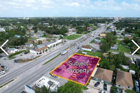 Immobilier commercial à vendre à Miami, Floride № 1938886 - photo 3