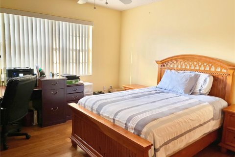 Casa en venta en Miami, Florida, 3 dormitorios, 161 m2 № 1890875 - foto 17