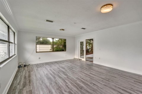 Купить кондоминиум в Сарасота, Флорида 7 комнат, 160.81м2, № 1435931 - фото 20