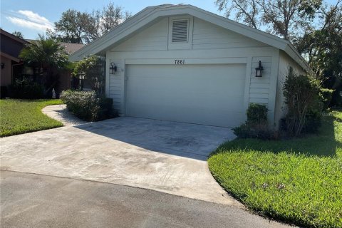 Copropriété à vendre à Sarasota, Floride: 2 chambres, 160.81 m2 № 1435931 - photo 1