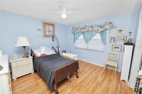 House in Lakeland, Florida 2 bedrooms, 165.64 sq.m. № 1847962 - photo 20