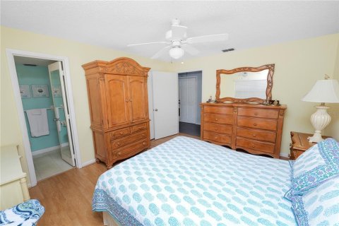 House in Lakeland, Florida 2 bedrooms, 165.64 sq.m. № 1847962 - photo 26