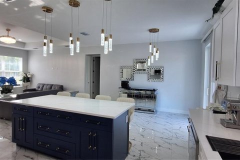 Casa en venta en Webster, Florida, 3 dormitorios, 167.22 m2 № 2206360 - foto 12
