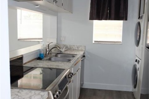 Condominio en venta en Tampa, Florida, 2 dormitorios, 104.05 m2 № 2408406 - foto 9