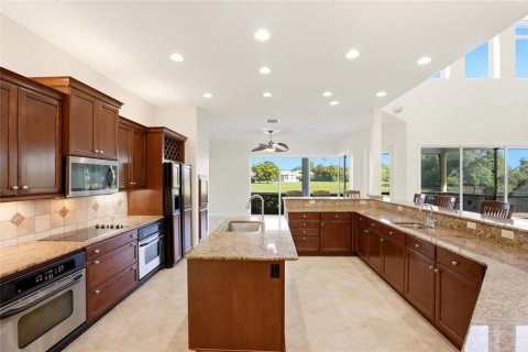 Villa ou maison à vendre à Sarasota, Floride: 4 chambres, 439.71 m2 № 2123931 - photo 14