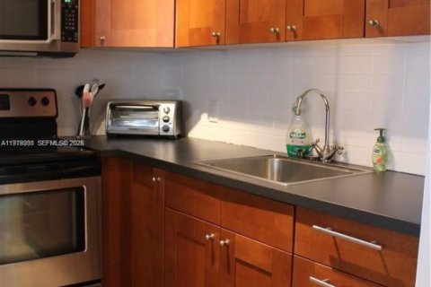 Copropriété à louer à Deerfield Beach, Floride: 1 chambre, 55.09 m2 № 2046025 - photo 2