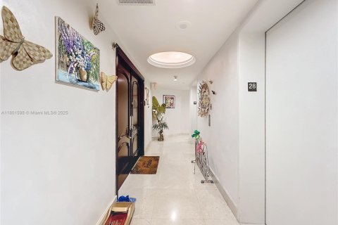 Condo in Aventura, Florida, 4 bedrooms  № 1934497 - photo 5