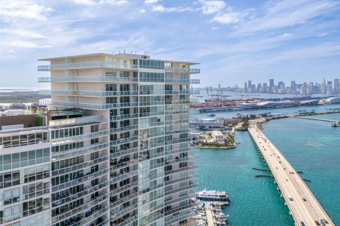 Condominio en venta en Miami Beach, Florida, 2 dormitorios, 142.7 m2 № 2018549 - foto 26
