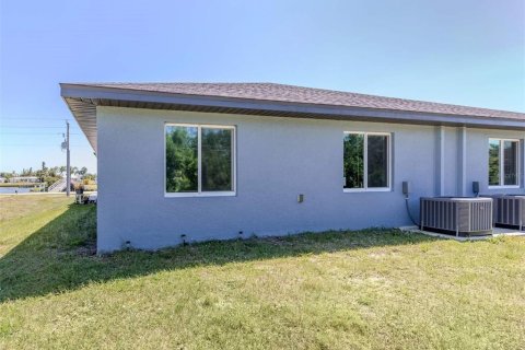 Apartment in Rotonda, Florida 3 bedrooms, 122.91 sq.m. № 2106507 - photo 27