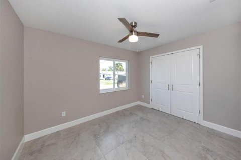 Apartment in Rotonda, Florida 3 bedrooms, 122.91 sq.m. № 2106507 - photo 3
