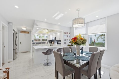 Condo in Boynton Beach, Florida, 2 bedrooms  № 2193258 - photo 10