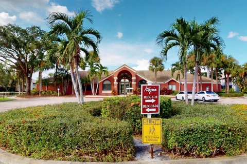 Condominio en venta en Saint Petersburg, Florida, 1 dormitorio, 67.73 m2 № 744777 - foto 29