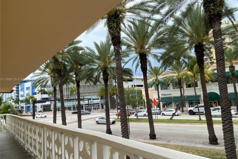 Condominio en venta en Miami Beach, Florida, 1 dormitorio, 41.81 m2 № 1950581 - foto 16