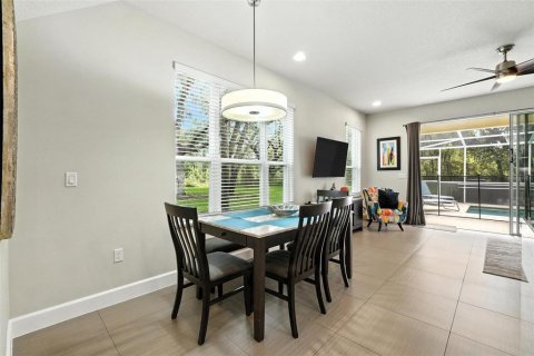 Townhouse in Clermont, Florida 3 bedrooms, 140.47 sq.m. № 1810431 - photo 17