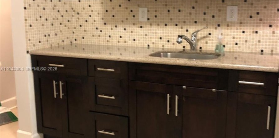 Appartement à Miami, Floride 2 chambres, 78.97 m2 № 1999582