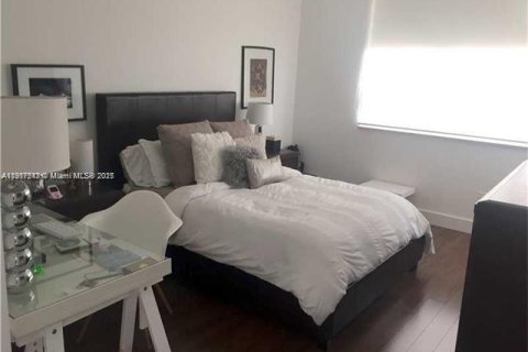 Copropriété à vendre à Miami, Floride: 2 chambres, 129.78 m2 № 1973461 - photo 9