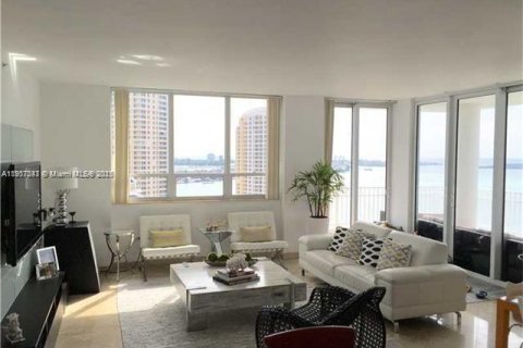 Copropriété à vendre à Miami, Floride: 2 chambres, 129.78 m2 № 1973461 - photo 7