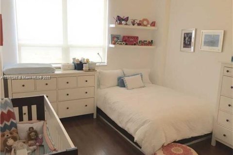 Copropriété à vendre à Miami, Floride: 2 chambres, 129.78 m2 № 1973461 - photo 11