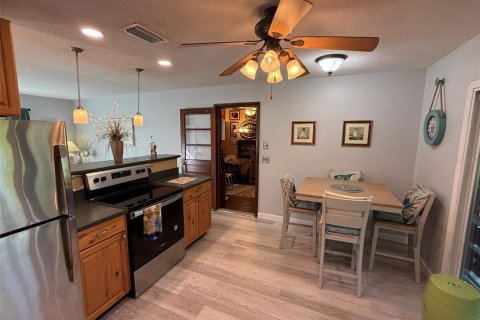 House in Port Orange, Florida 2 bedrooms, 84.54 sq.m. № 2427189 - photo 19