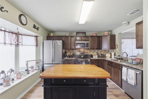 House in Winter Park, Florida 3 bedrooms, 142.42 sq.m. № 2105174 - photo 8