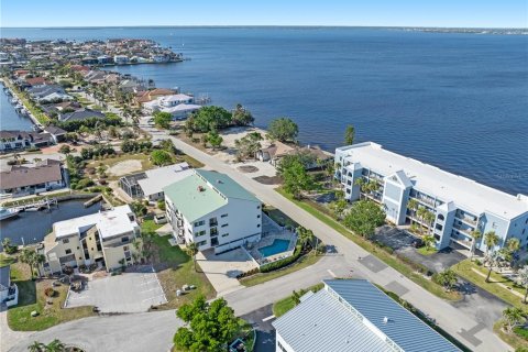 Condominio en venta en Punta Gorda, Florida, 2 dormitorios, 177.72 m2 № 1723882 - foto 4
