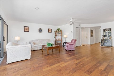 Condominio en venta en Punta Gorda, Florida, 2 dormitorios, 177.72 m2 № 1723882 - foto 11