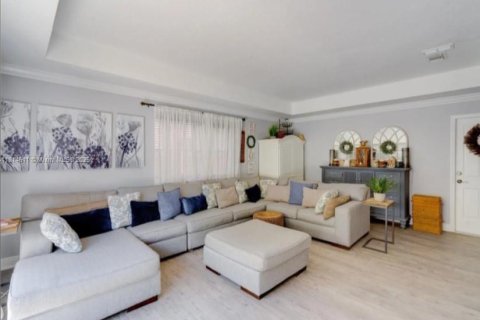 Villa ou maison à vendre à Homestead, Floride: 3 chambres, 241.82 m2 № 1937542 - photo 15