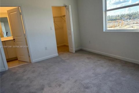 Adosado en alquiler en Florida City, Florida, 3 dormitorios, 146.23 m2 № 2059480 - foto 17