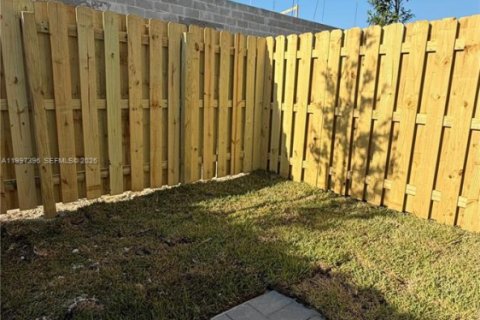 Adosado en alquiler en Florida City, Florida, 3 dormitorios, 146.23 m2 № 2059480 - foto 27