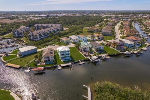 Land in New Port Richey, Florida № 1397900 - photo 19