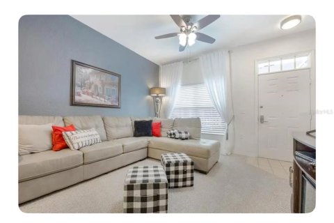 Adosado en alquiler en Kissimmee, Florida, 3 dormitorios, 120.4 m2 № 1647922 - foto 2