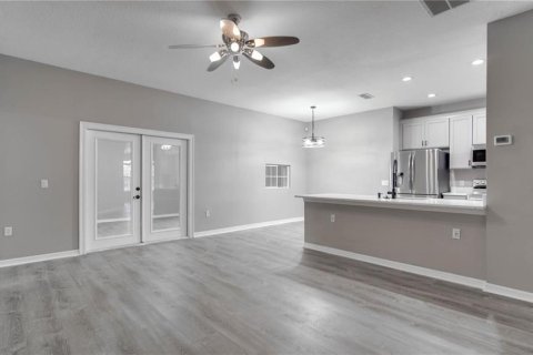 Villa ou maison à vendre à Kissimmee, Floride: 5 chambres, 351.45 m2 № 1765647 - photo 12