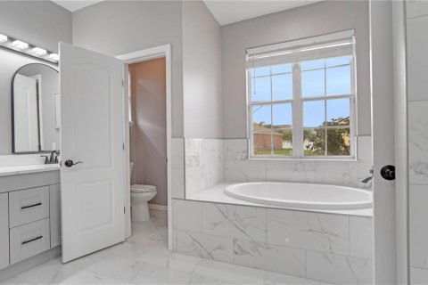 Villa ou maison à vendre à Kissimmee, Floride: 5 chambres, 351.45 m2 № 1765647 - photo 25