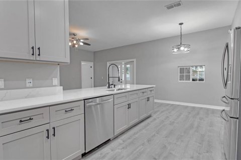 Villa ou maison à vendre à Kissimmee, Floride: 5 chambres, 351.45 m2 № 1765647 - photo 9