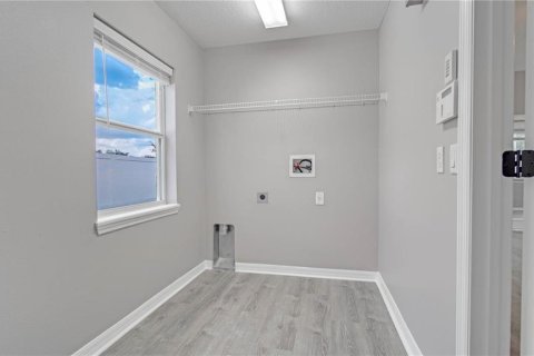 Villa ou maison à vendre à Kissimmee, Floride: 5 chambres, 351.45 m2 № 1765647 - photo 13
