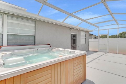 Villa ou maison à vendre à Kissimmee, Floride: 5 chambres, 351.45 m2 № 1765647 - photo 20