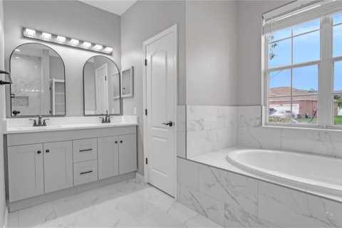 Villa ou maison à vendre à Kissimmee, Floride: 5 chambres, 351.45 m2 № 1765647 - photo 27