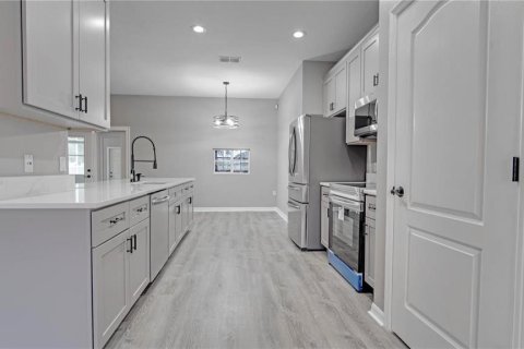 Villa ou maison à vendre à Kissimmee, Floride: 5 chambres, 351.45 m2 № 1765647 - photo 10