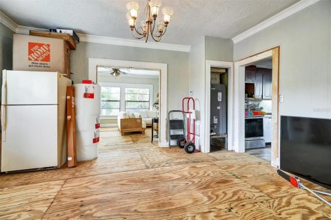 House in Saint Petersburg, Florida 4 bedrooms, 199.46 sq.m. № 1816006 - photo 10