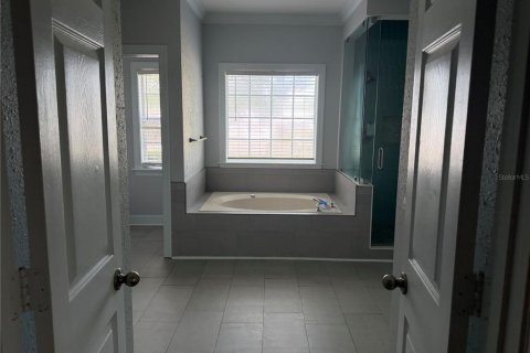 House in Tallahassee, Florida 3 bedrooms, 254.92 sq.m. № 2320771 - photo 17