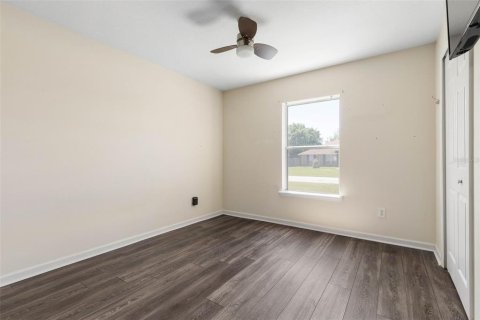 House in Palm Coast, Florida 4 bedrooms, 167.13 sq.m. № 2157795 - photo 21